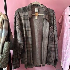 VS pink plaid shacket